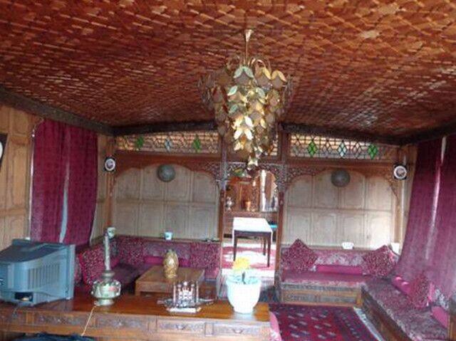 Houseboat New Hanief, Srinagar 3
